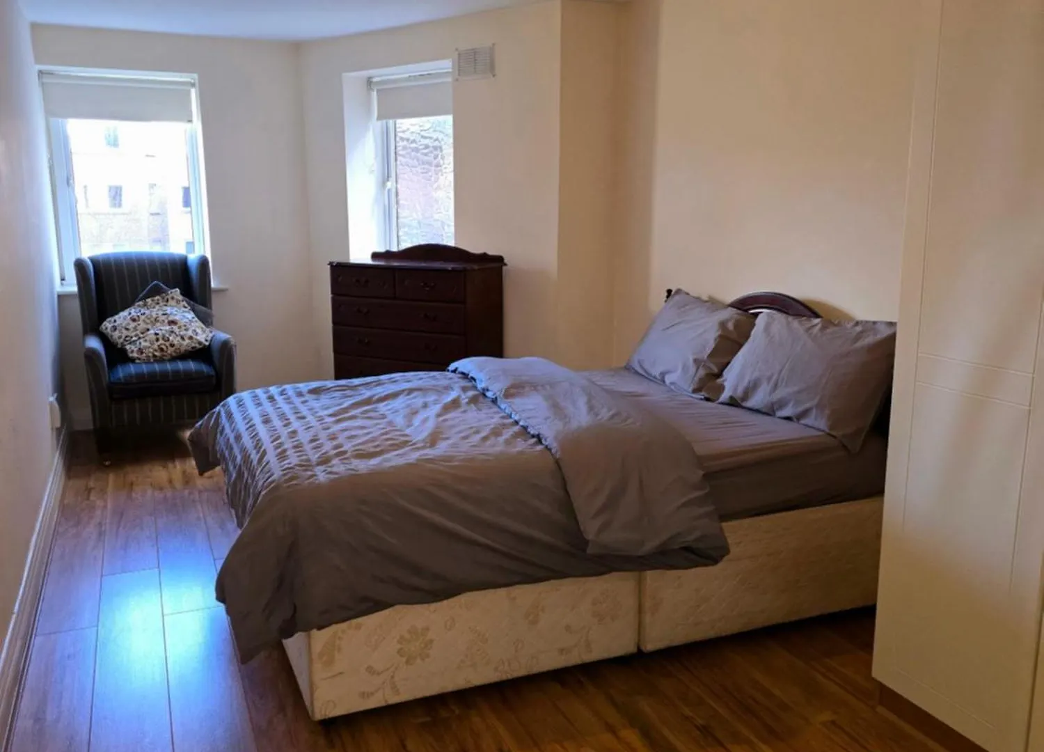 Gracian Omb Dublin Apartment 0*,