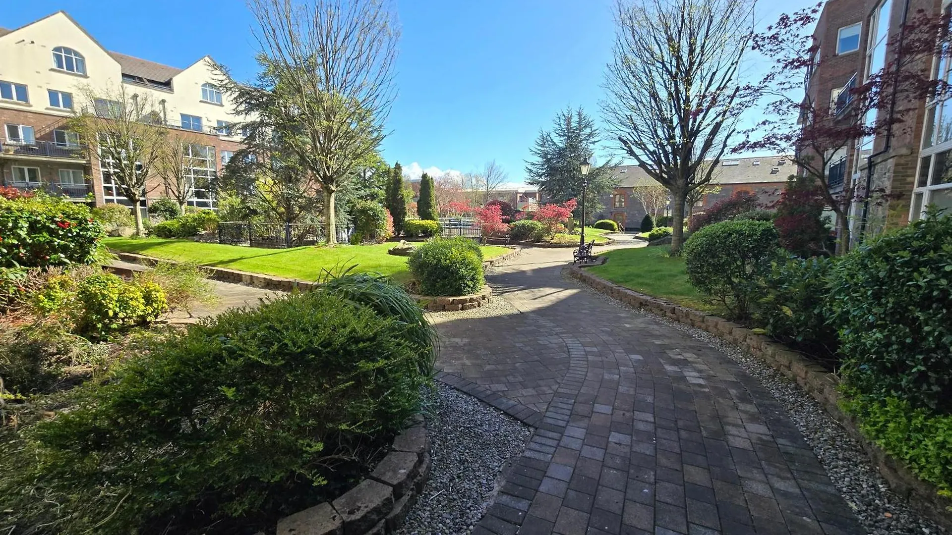 Gracian Omb Dublin Apartment