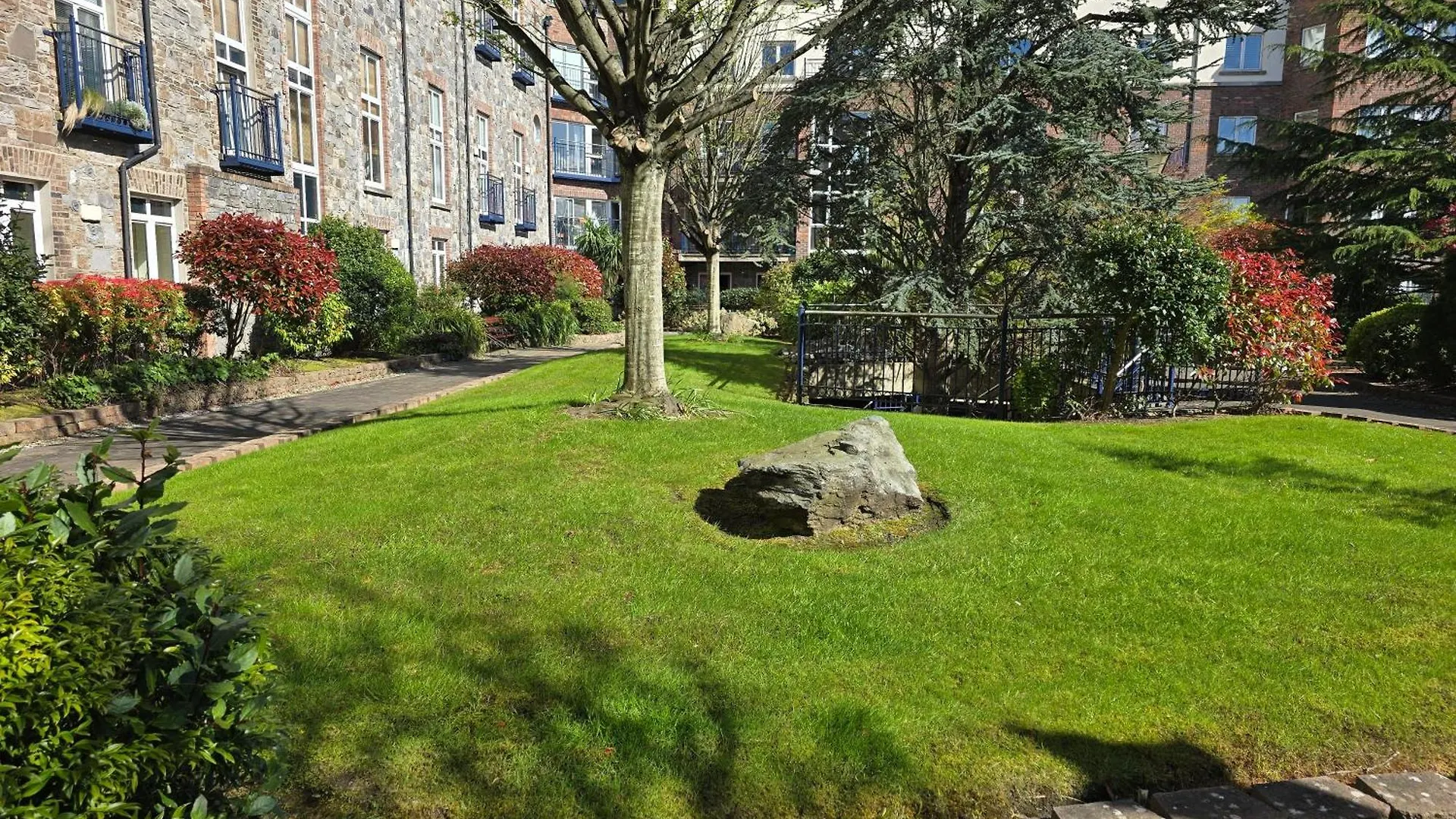 Gracian Omb Dublin Apartment