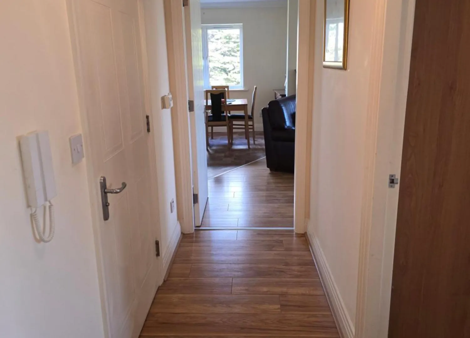 Gracian Omb Dublin Apartment 0*,