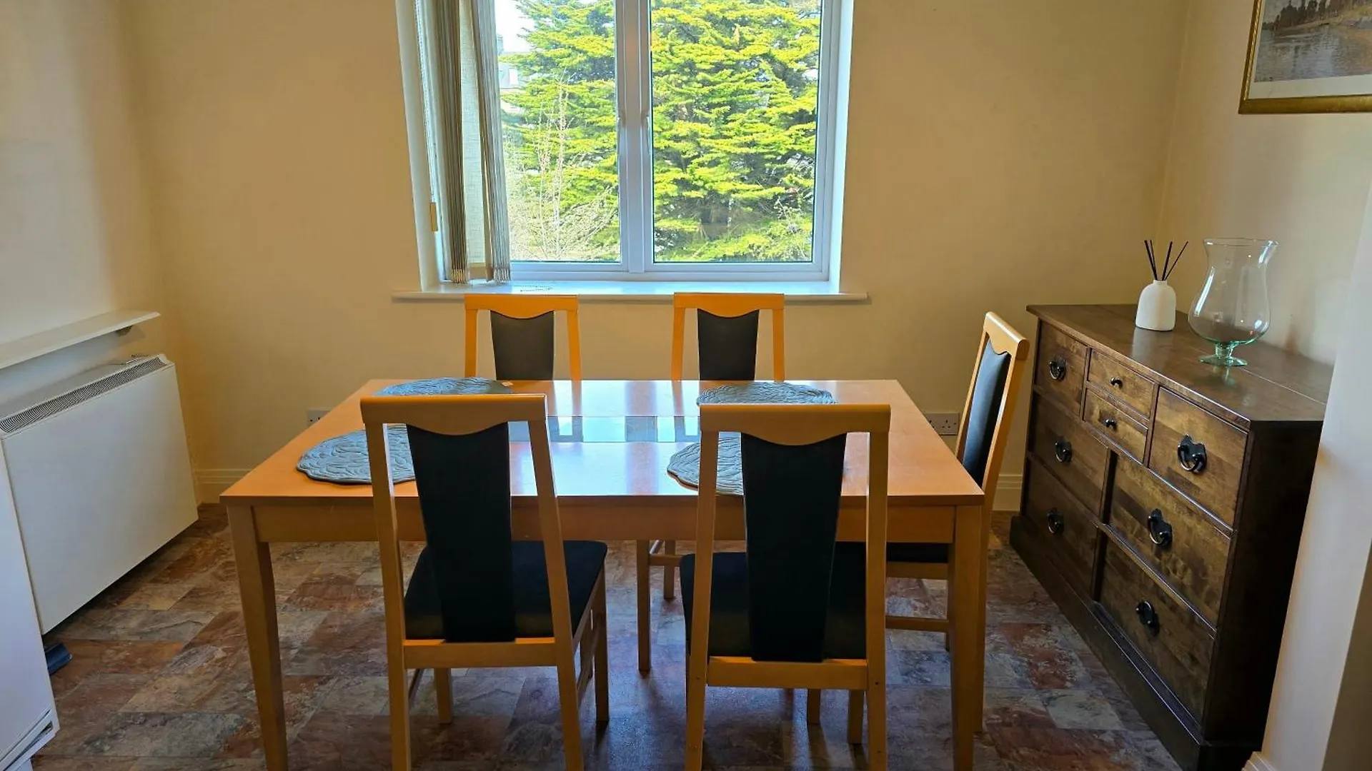 Gracian Omb Dublin Apartment